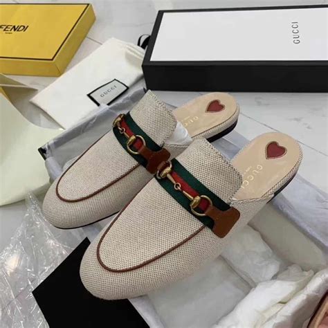 style gucci slide